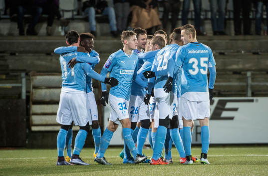 Malmös spelare jublar åt 1-0