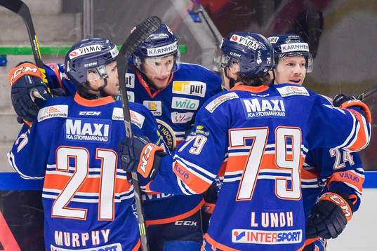 Växjös Eric Martinsson jublar