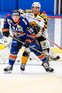 Växjös Tuomas Kiiskinen faller