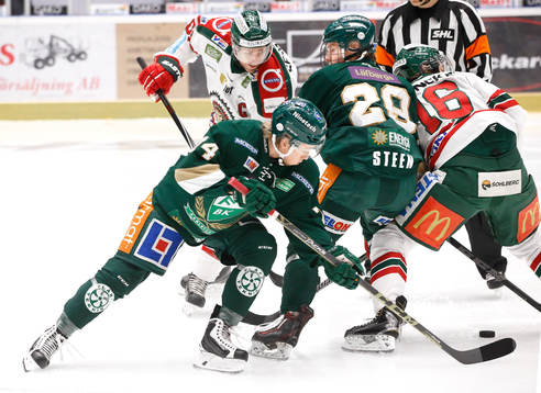 Färjestads Rasmus Asplund  och Oskar Steen