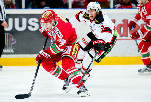 Modos Nichlas Torp och Malmös Kent McDonell