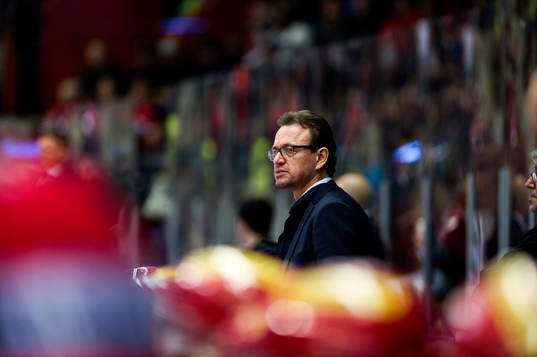 Modos assisterande tränare Fredrik Olausson