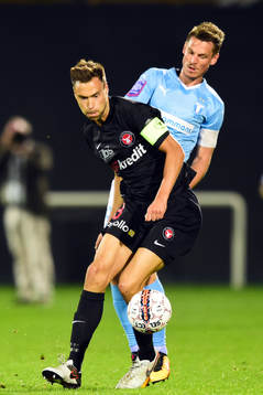 Malmö FFs Markus Rosenberg och Midtjyllands Tim Sparv