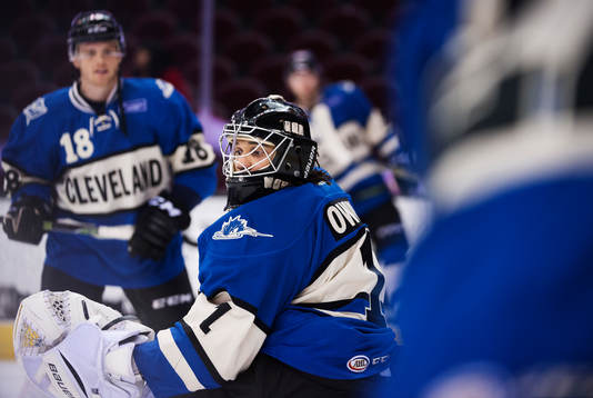 Lake Eries målvakt Mark Owuya
