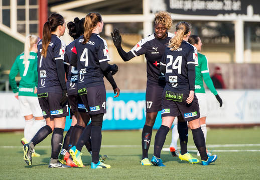 Rosengårds Sara Björk Gunnarsdottir, Emma Berglund,