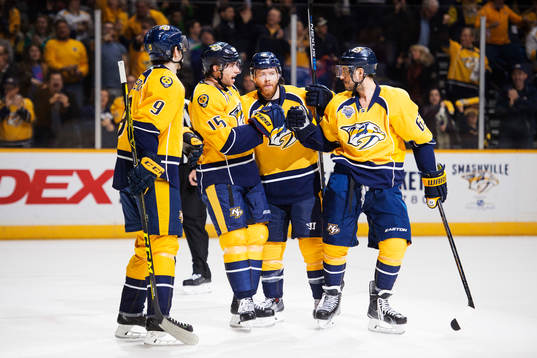 Nashvilles Filip Forsberg, Craig Smith, Ryan Ellis och Mike