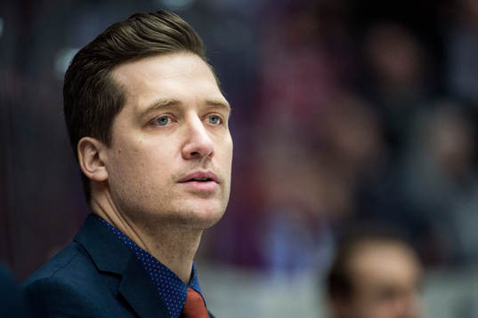 Växjös tränare Sam Hallam