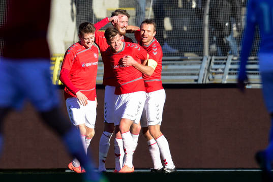 Ålborgs Rasmus Jönsson jublar efter 1-0