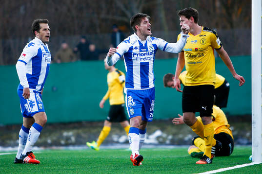 IFK Göteborgs Tobias Hysén och Victor Sköld  jublar efter 0-1 av Sköld