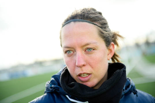 Sveriges Lina Nilsson blir intervjuad