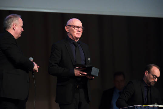 Styrelseledamot och Vice ordförande Conny Blessner tackas av efter lång och trogen tjänst