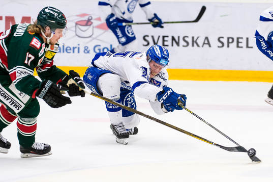 Leksands Tom Hedberg stänker sig