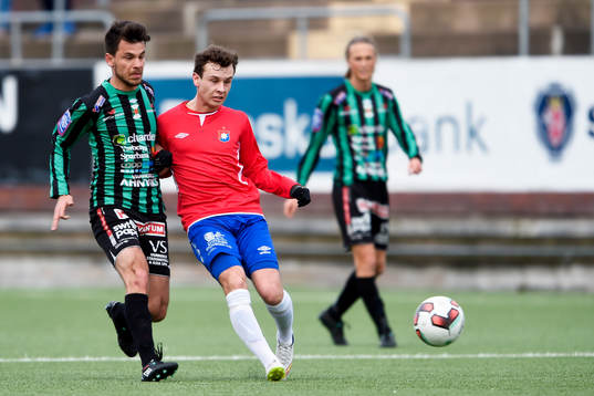Varbergs Liridon Selmani och Örgrytes Rasmus Andernil Bozic