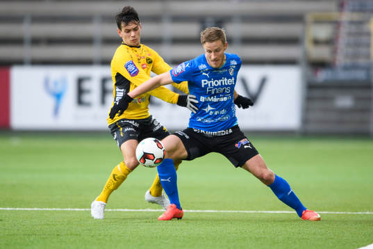 Halmstads Alexander Ruud Tveter och Elfsborgs Liridon Gashi