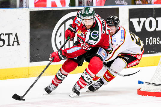 Frölundas Joel Lundqvist och Luleås Lucas Wallmark