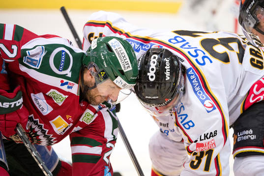 Frölundas Joel Lundqvist och Luleås Jonathan Granström