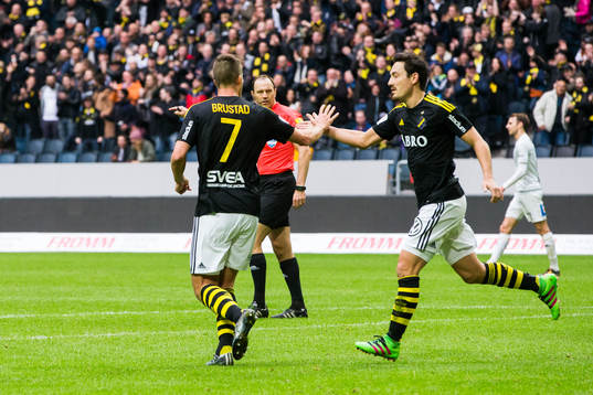 s Fredrik Brustad gör 1-1 och jublar
