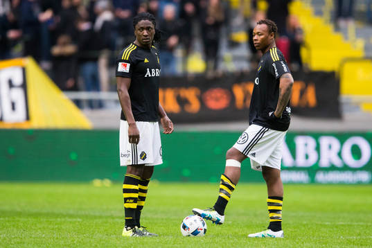 s Dickson Etuhu och Carlos Strandberg