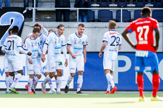 Gefles spelare jublar efter kvitteringsmålet 1-1