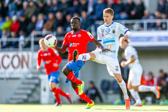 Helsingborgs Lalawélé Atakora och Gefles Johan Bertilsson