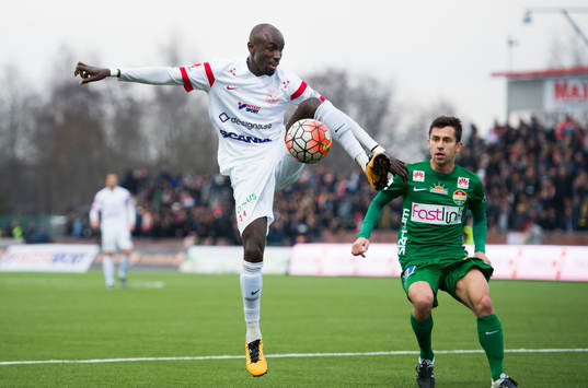 Assyriskas Aziz Corr Nyang och Dalkurds Predrag Randelovic