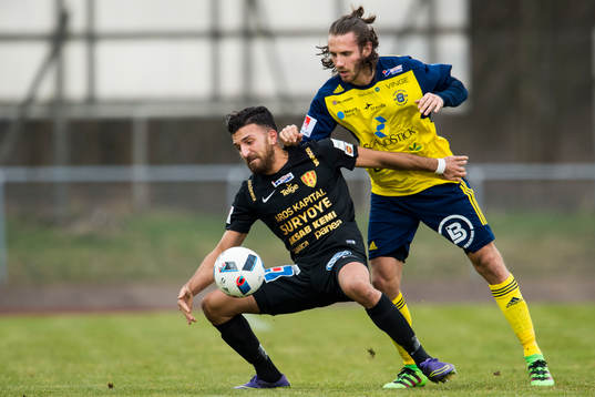 Syrianskas Bachir Katourgi och Ängelholms Johan Eiswohld