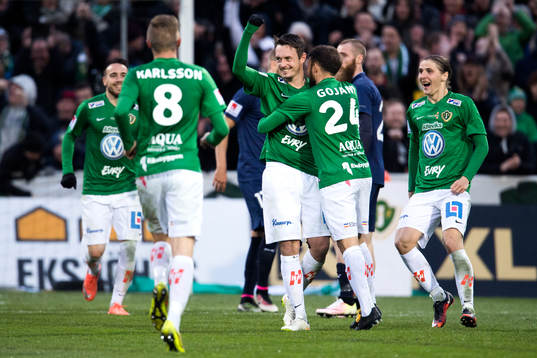 Jönköpings Daryl Smylie jublar