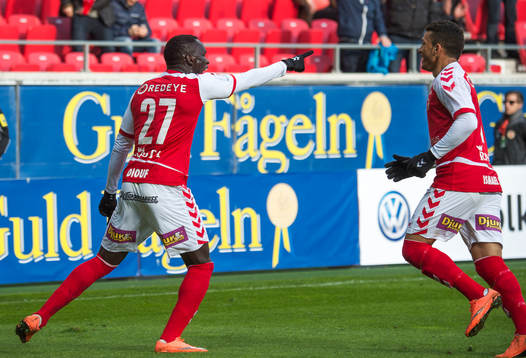 Kalmars Papa Alioune Diouf jublar