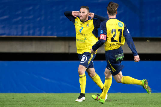 Ängelholms Ryan Finley jublar