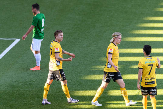 Elfsborgs Thomas Kind Bendiksen jublar