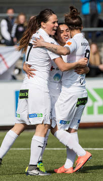 Rosengårds Sara Björk Gunnarsdottir och Nataša Andonova