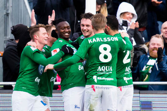 Jönköpings Tommy Thelin, Moses Ogbu, Daryl Smylie, Joakim