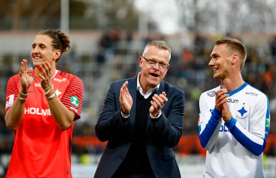 Norrköpings målvakt David Mitov Nilsson, tränare Jan Andersson och Linus Wahlqvist