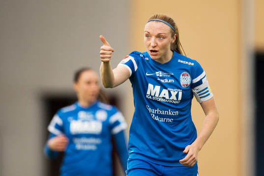 Eskilstunas Louise Quinn gör tummen upp