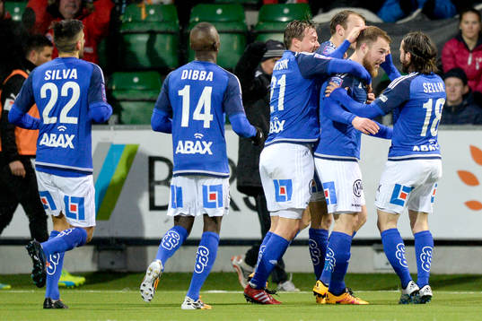 Sundsvalls Runar Sigurjonsson jublar efter 3-1