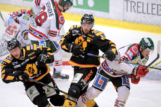 Skellefteås John Norman och Jimmie Ericsson och Frölundas