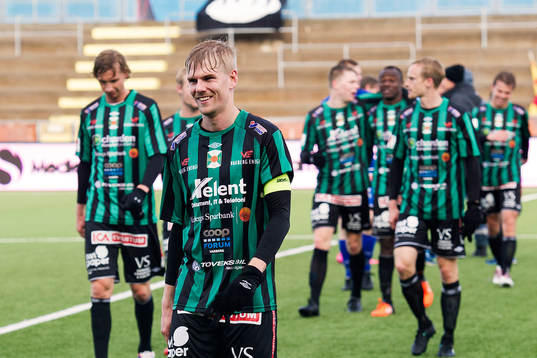 Varbergs Erik Lund är glad