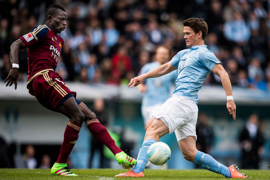 Djurgårdens Omar Colley och Malmö FFs Vidar Örn