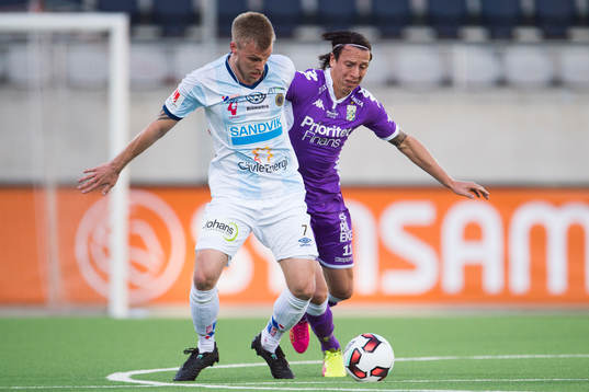 Gefles Robin Nilsson och IFK Göteborgs Martin Smedberg