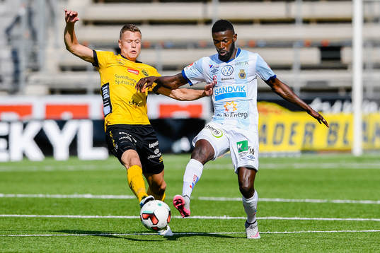 Elfsborgs Viktor Claesson och Gefles Dioh Williams