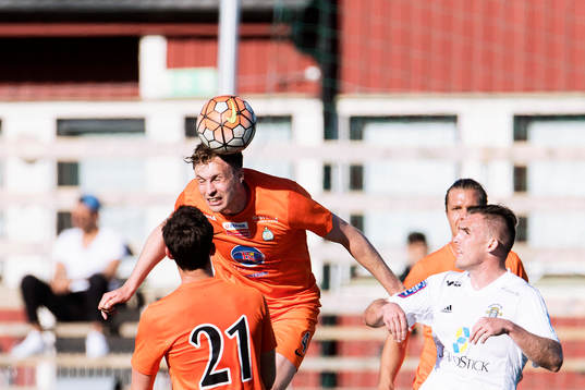 Athletics Daniel Jarl nickar bollen