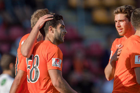  Athletics spelare jublar efter 3-1 av Othman El Kabir
