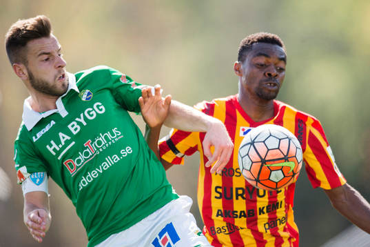 Ljungskiles Admir Bajrovic och Syrianskas Success Nwousu