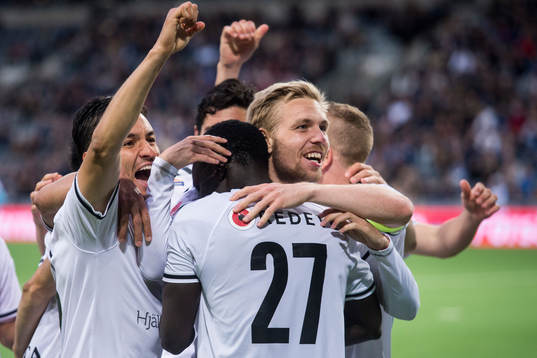 Kalmars Jonathan Ring kramar om Papa Alioune Diouf och