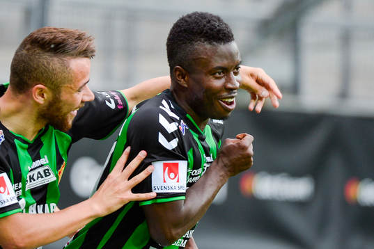  GAIS Kieron Cadogan jublar efter 2-0