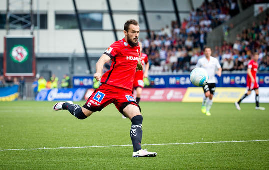 Norrköpings Emir Kujovic skjuter in 1-1