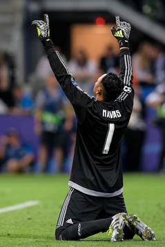 Real Madrids målvakt Keylor Navas jublar