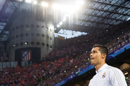 Real Madrids Cristiano Ronaldo gör entré till finalen i Champions League mellan Real Madrid och Atletico Madrid den 28 maj 2016 i Milano.