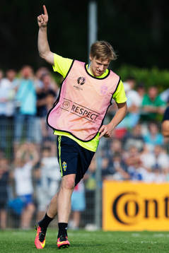 Emil Forsberg jublar