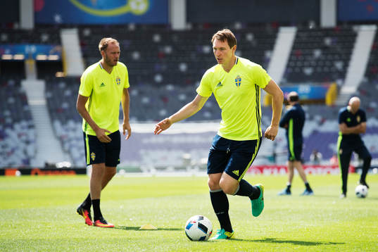 Kim Källström på Sveriges fotbollslandslags träning